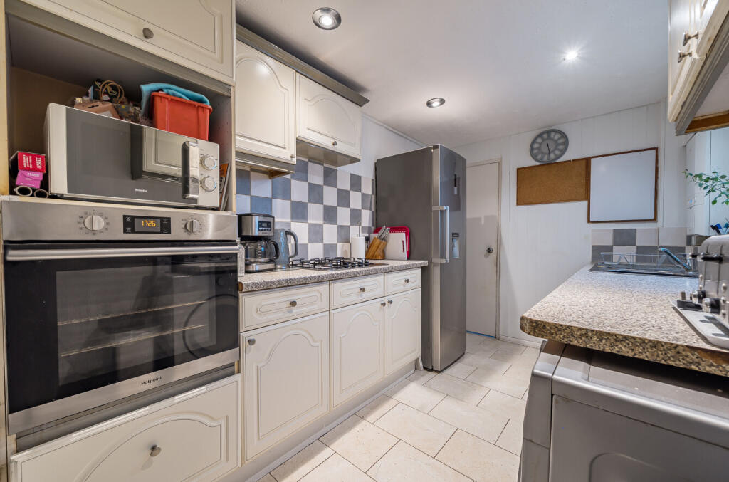 1369302-14-68f66b...