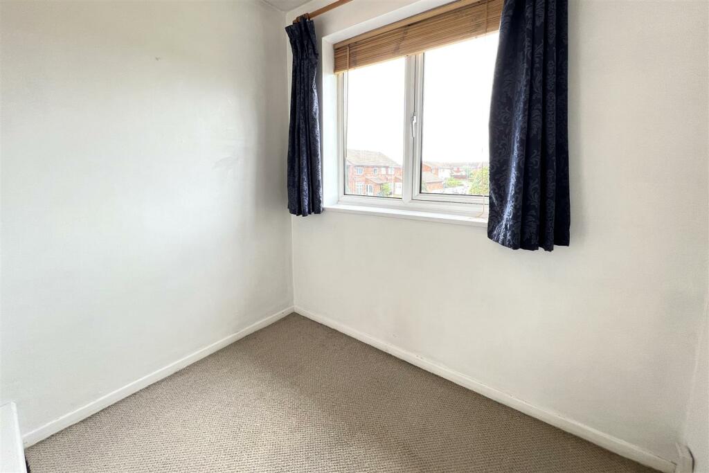 Bedroom 3.JPG