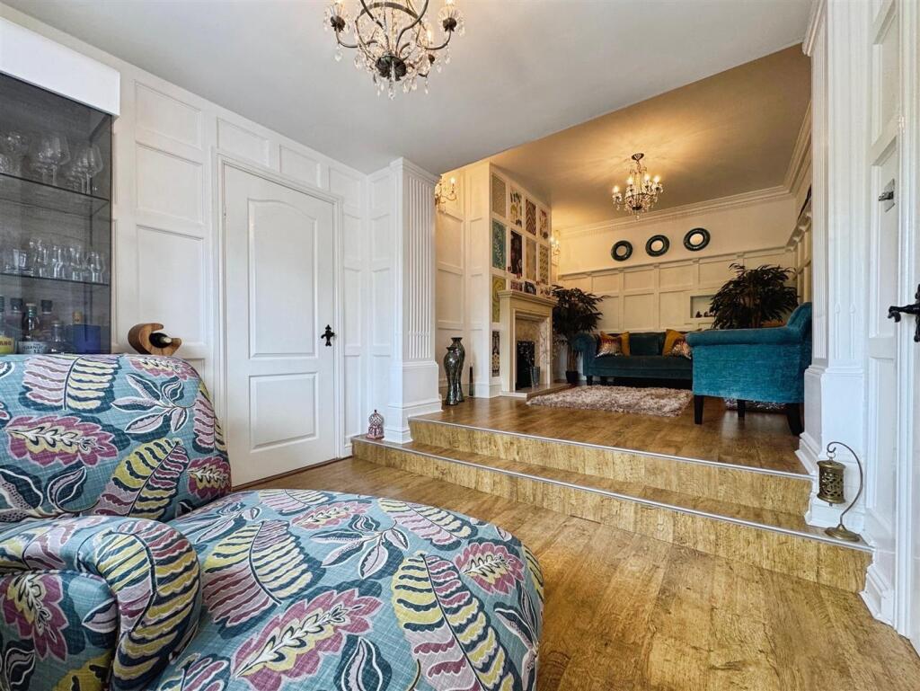 218c3243--4DB0-B963-BD7D1F381839-16764-000007FC10C