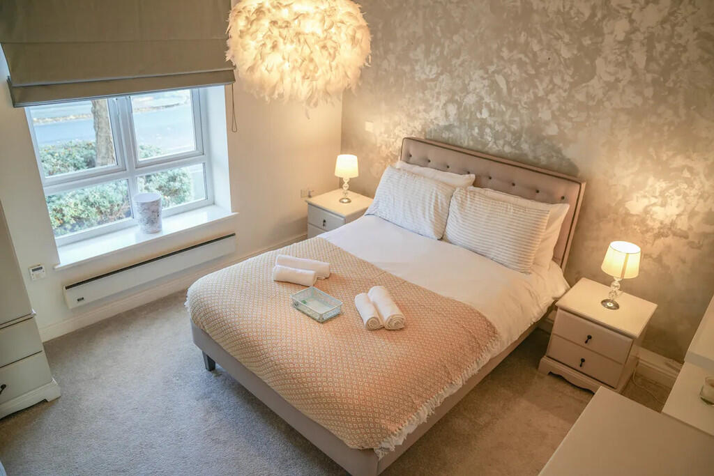 5abda67e-e750-4c4...