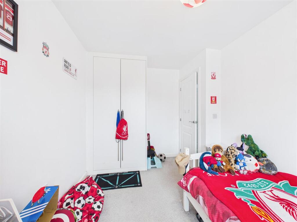 BEDROOM 3