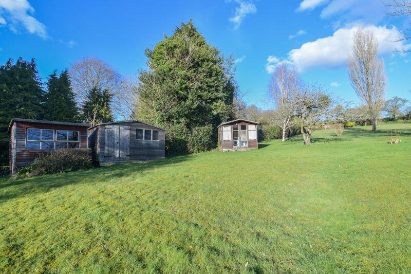 Garden sheds and summerhouse