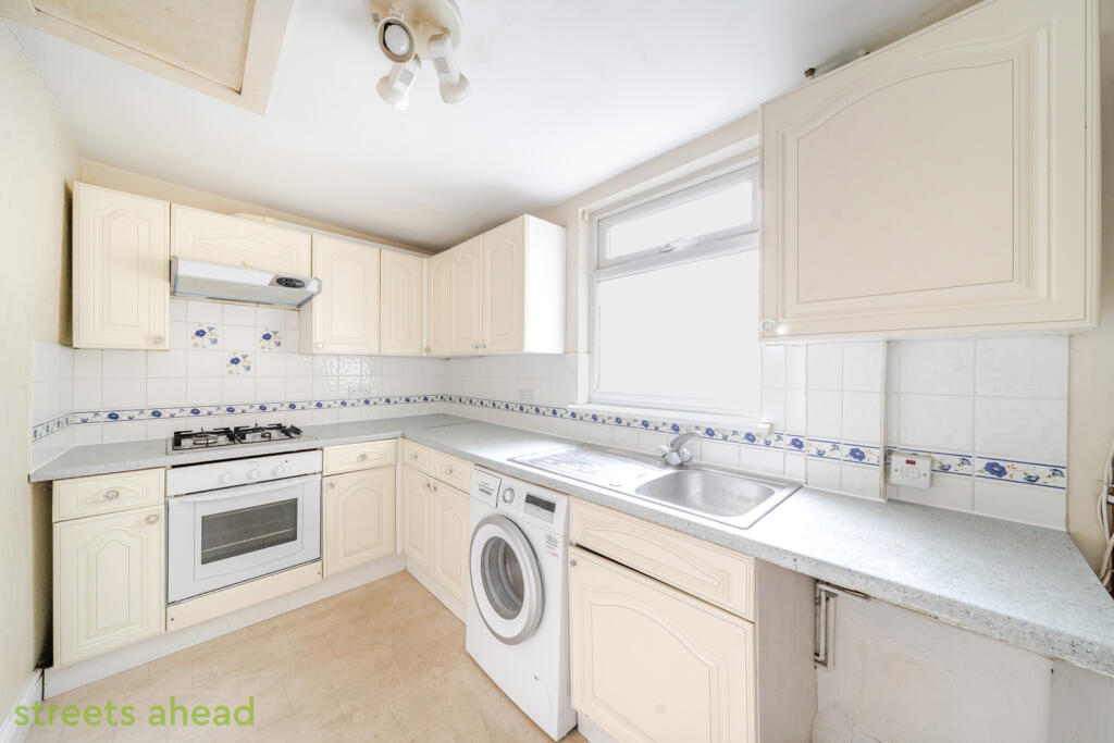 628087fa-0259-471...