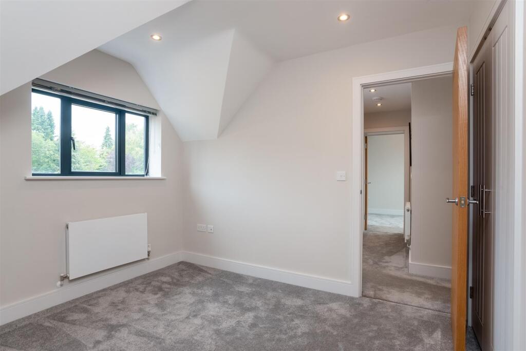 12 Lavender Drive 1829-19.jpg