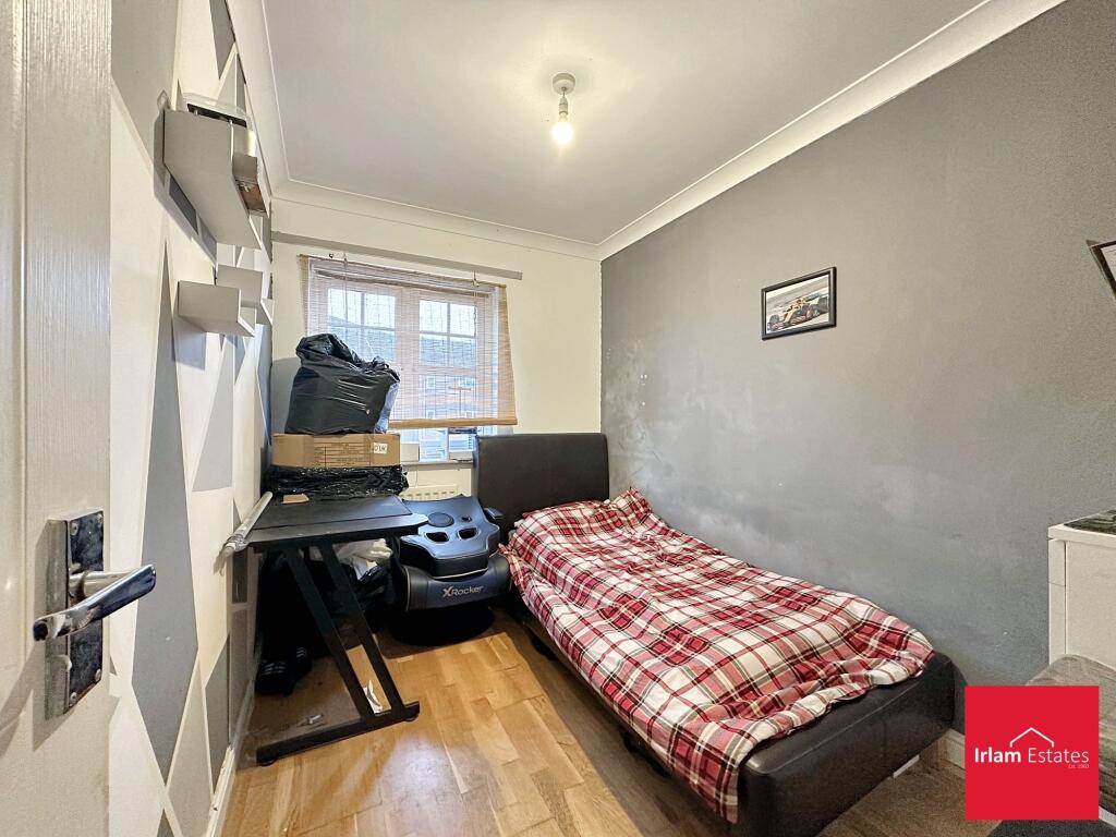 BEDROOM 3