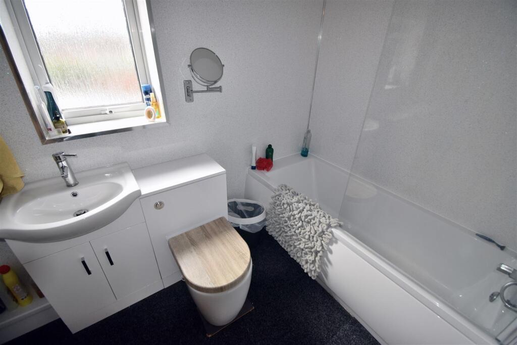 Bathroom WC