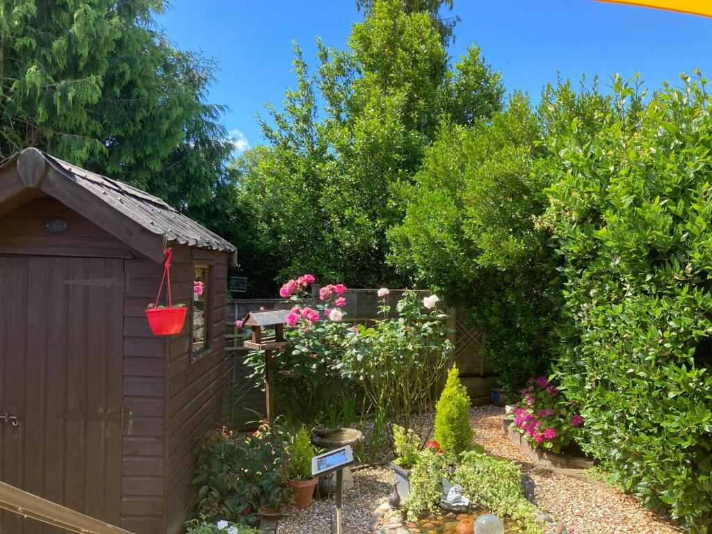 Enclosed rear Garden