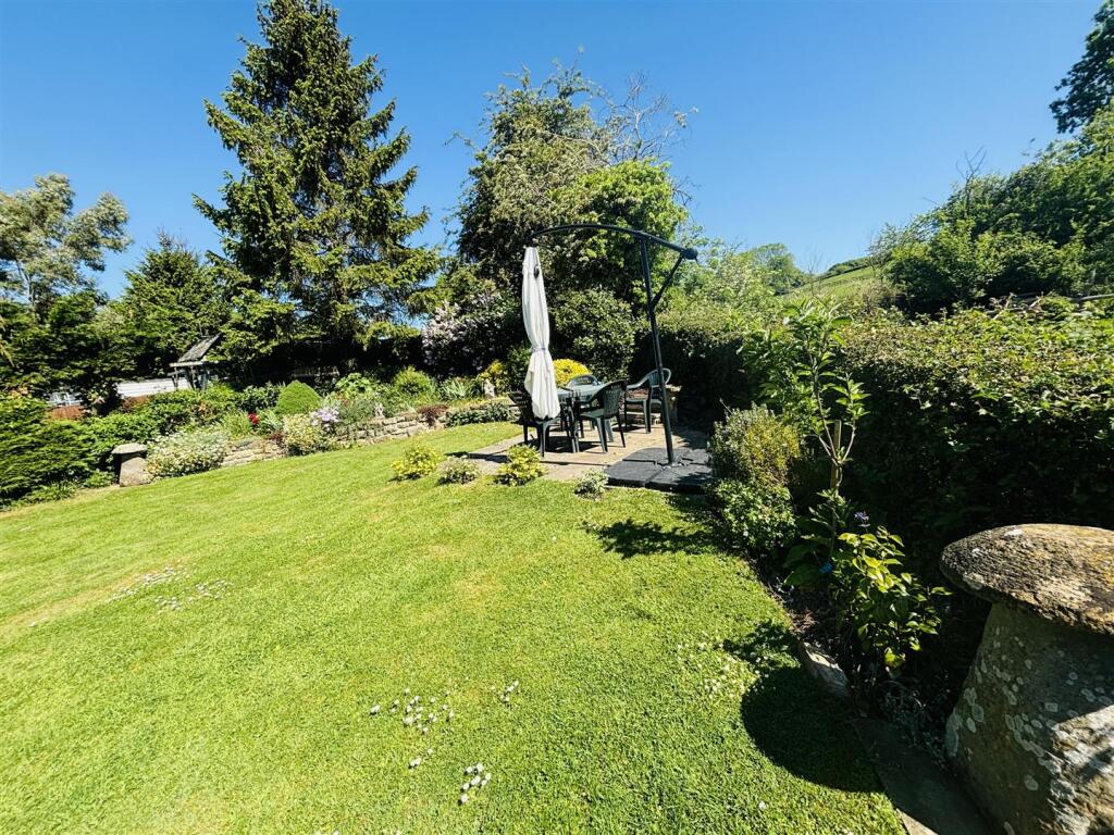 PM GARDEN .jpg