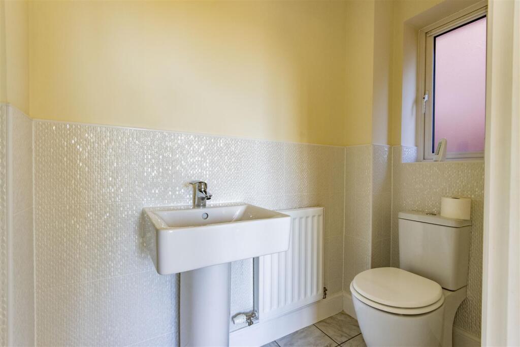 En Suite Shower Room