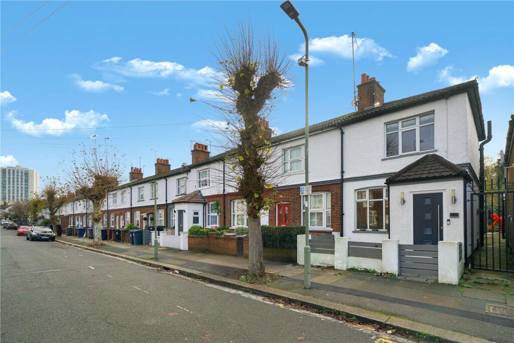 Cloister Road, Cricklewood, NW2