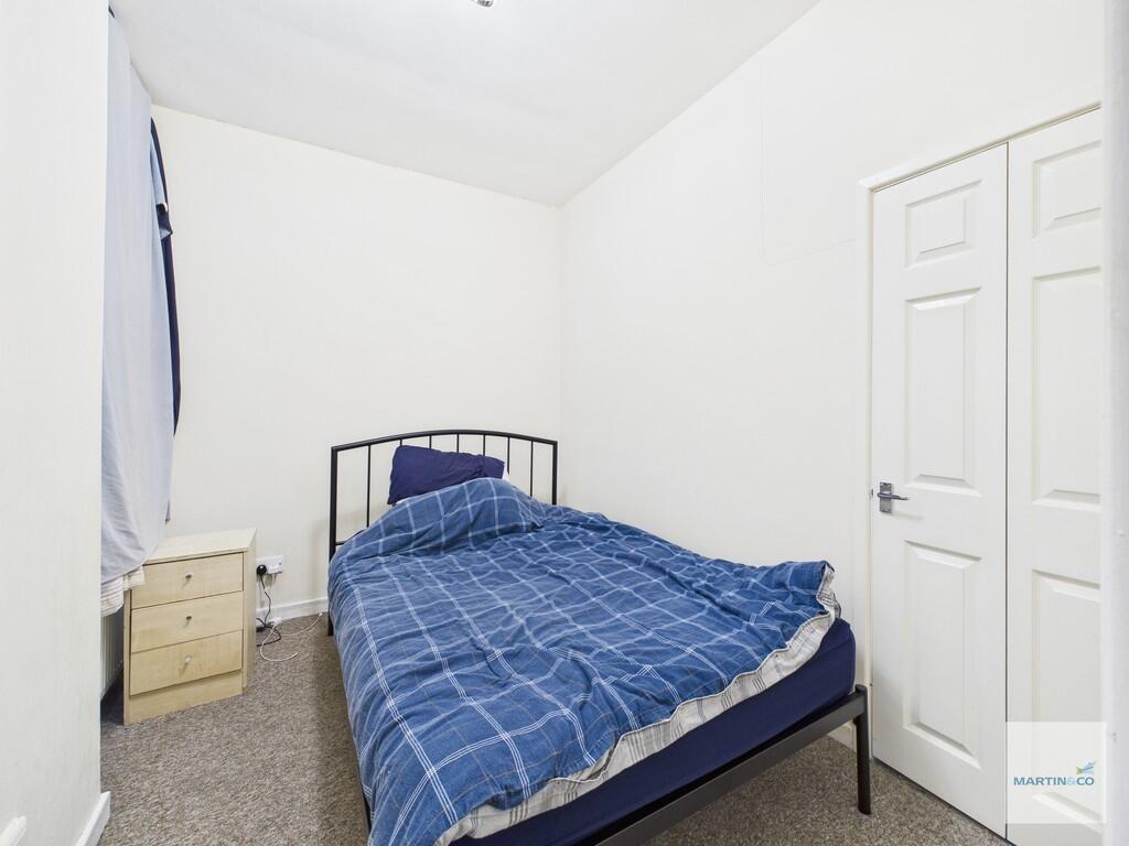 CAM03394G0-PR0332...