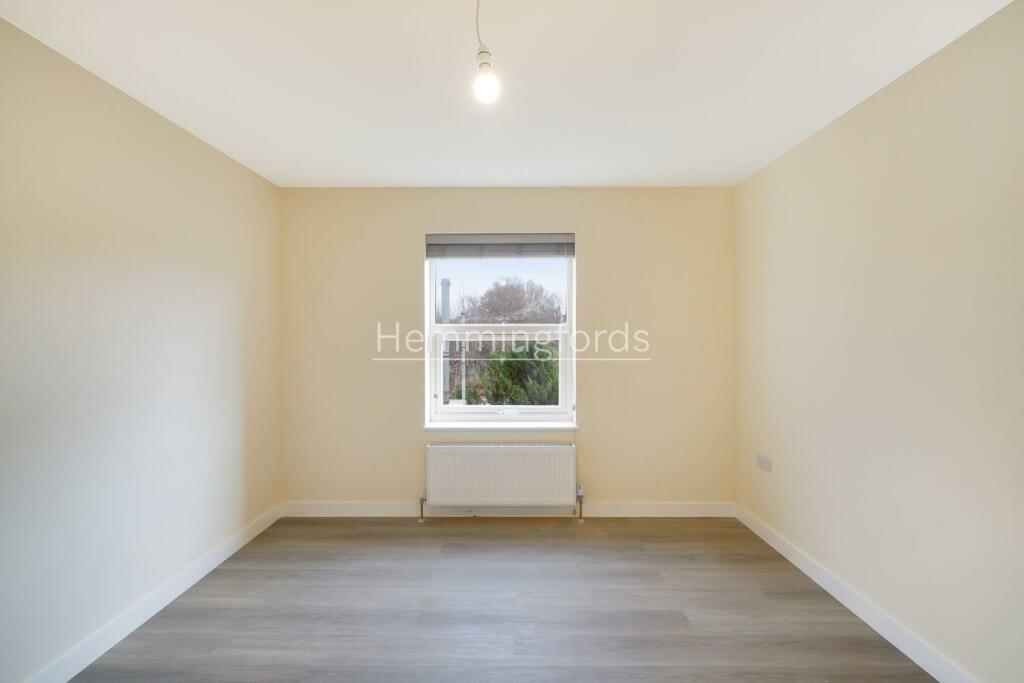 Top Floor, 10 Beatrice Road - qralCGzWC3eGlAK64OT3