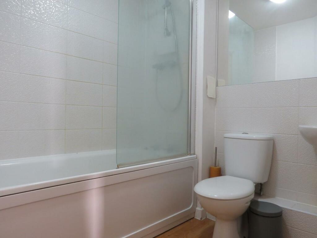 4.JPG