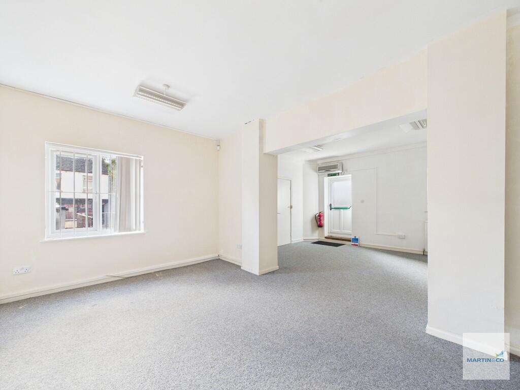 CAM03394G0-PR0363...