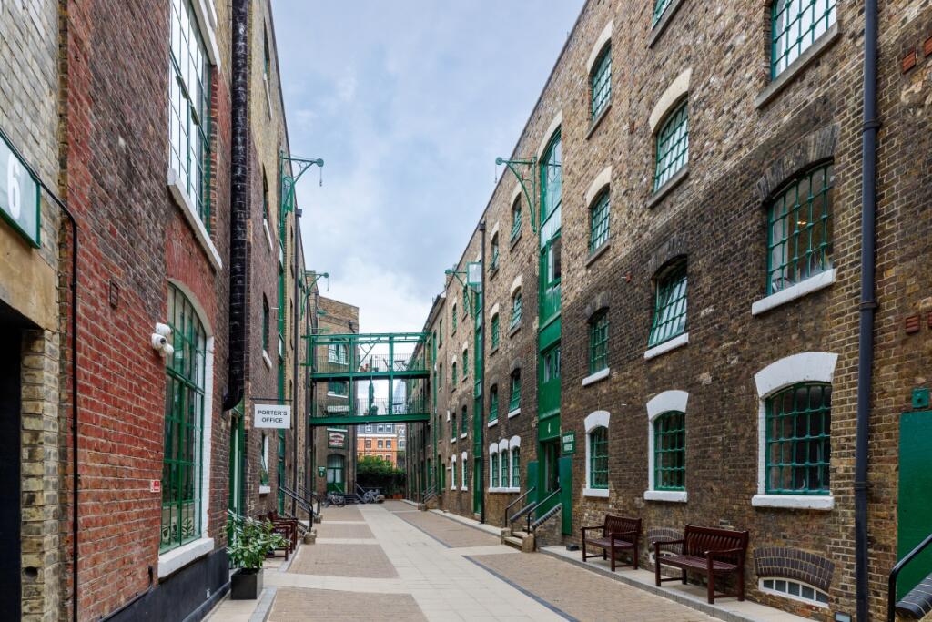 Sussex House 3 (1...