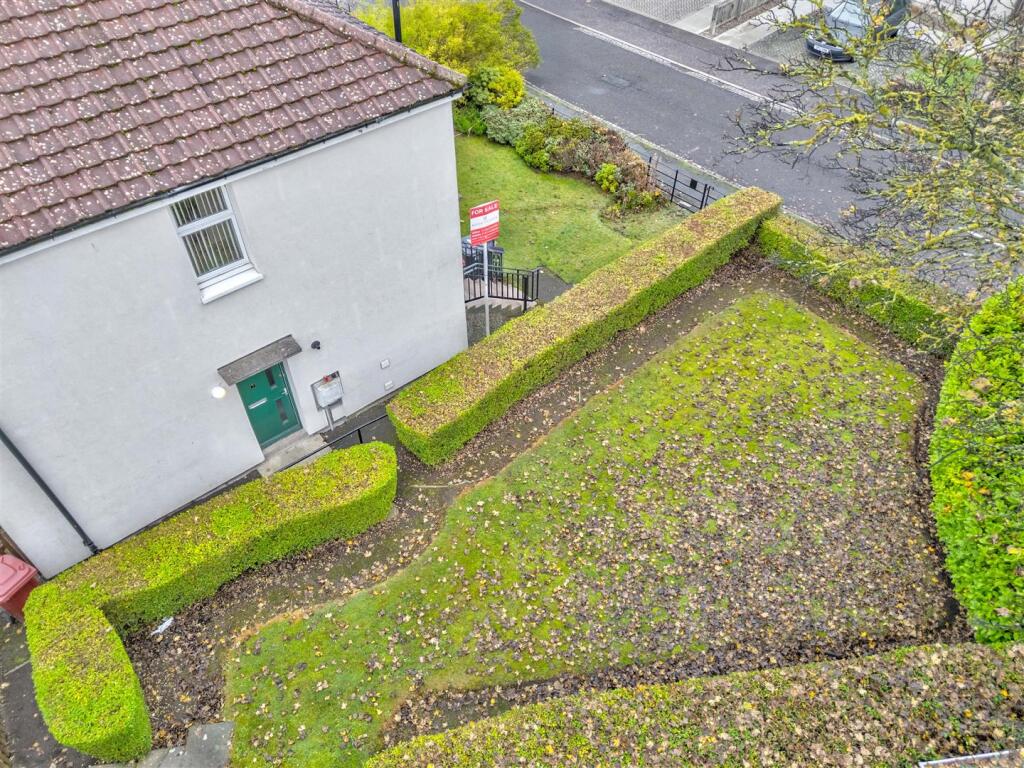 4 Wetherby Place Dundee NEW-3.JPG