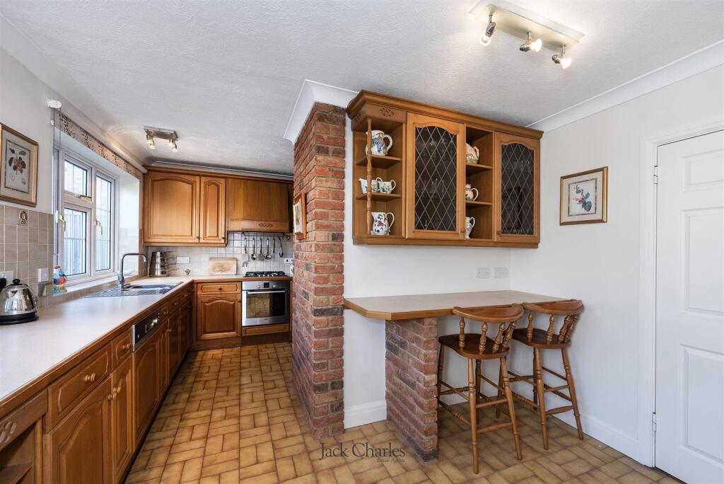 11 Allington Drive, TN10 4HH 008.jpg