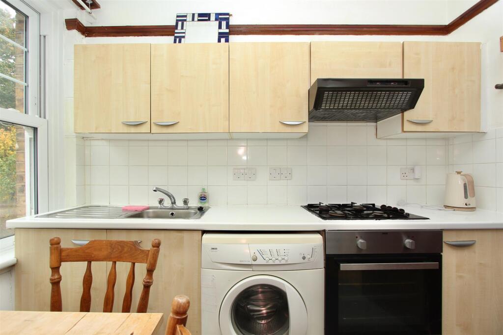 Nevill Road, N16