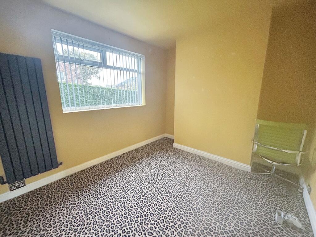 Queens Drive, Whickham, Newcastle upon Tyne, Tyne and Wear, NE16 4PX