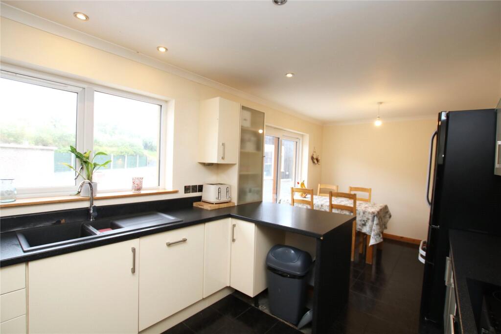 Kitchen (3)