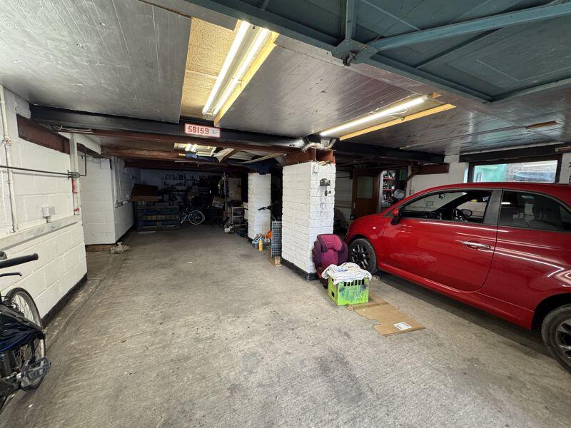 garage