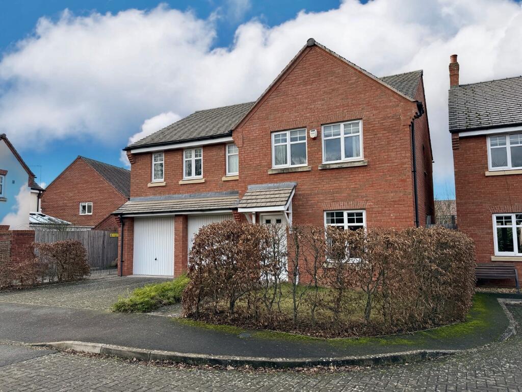 Buttercup Way, Stratford-Upon-Avon, Warwickshire, CV37