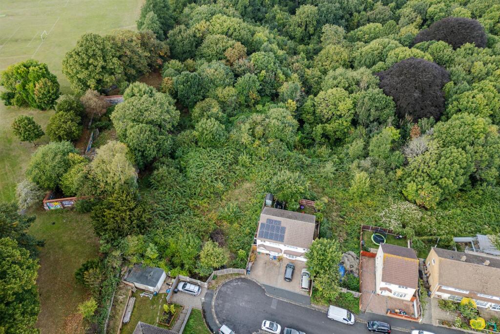 Development Site and Woodland @ Ashdene Avenue, Ea