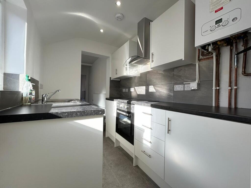 IMG-20250908-WA00...