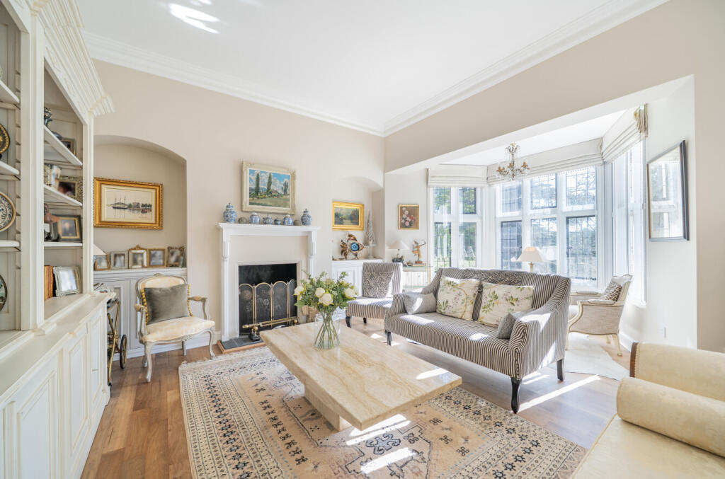 1361822-9-68e3b54...