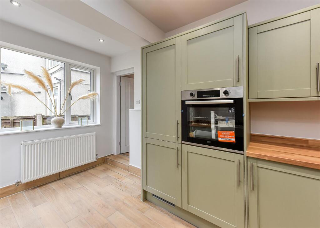 100 Jeffcock Road-Kitchen.jpg