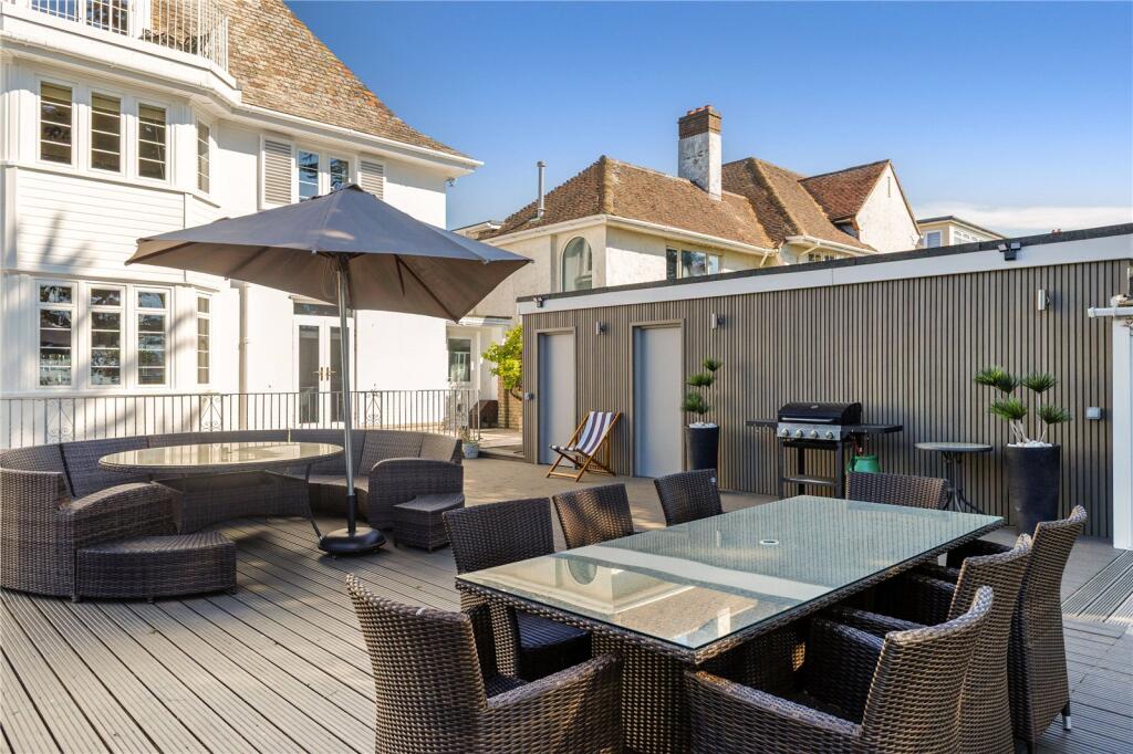 Deck