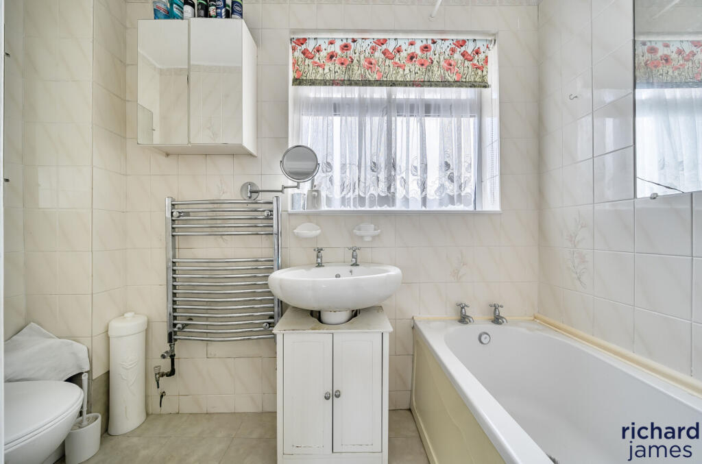 6a503fc5991b4f0b92204a7d653f879d