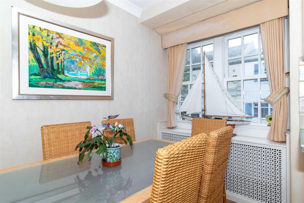 Grosvenor-05n.jpg