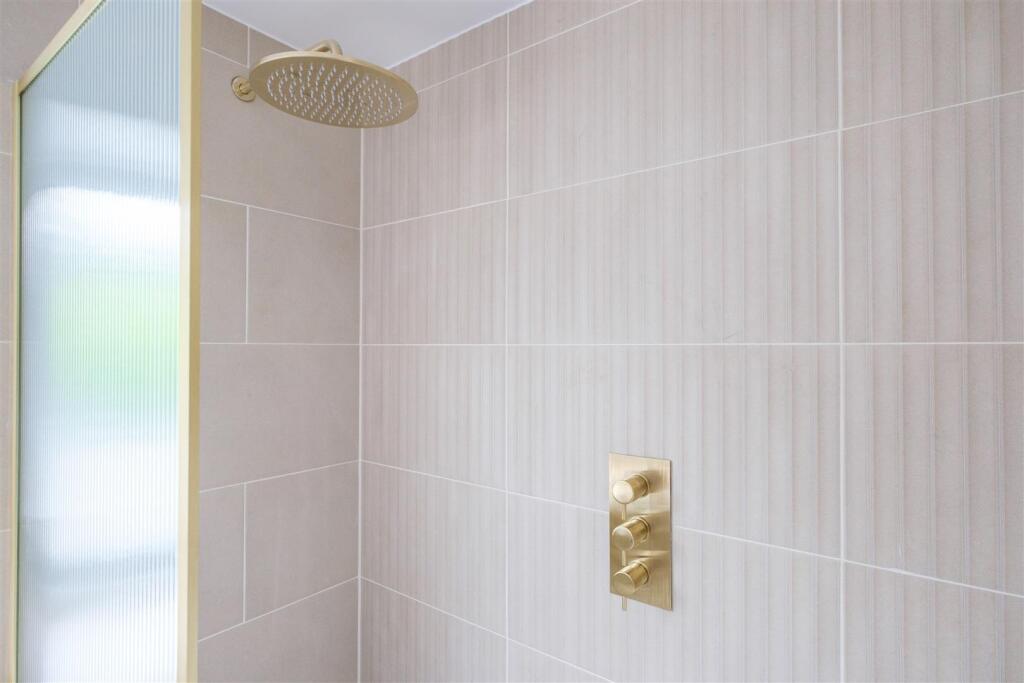 Parry Liskeard New build-34.jpg