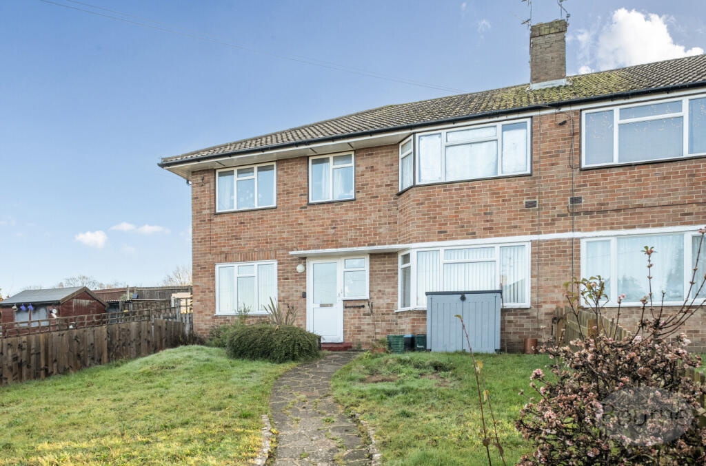 Thurbans Road, Farnham, Surrey, GU9