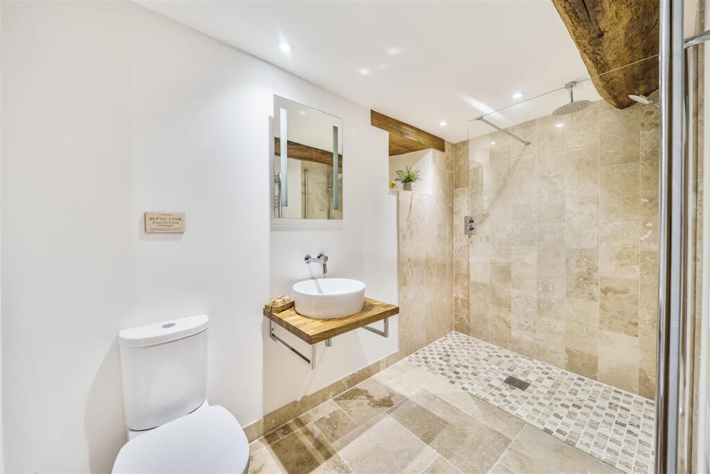 East Barn Family Shower Room.jpg