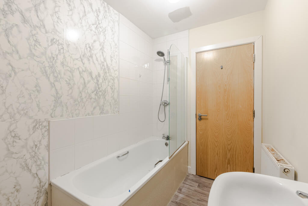 bathroom1