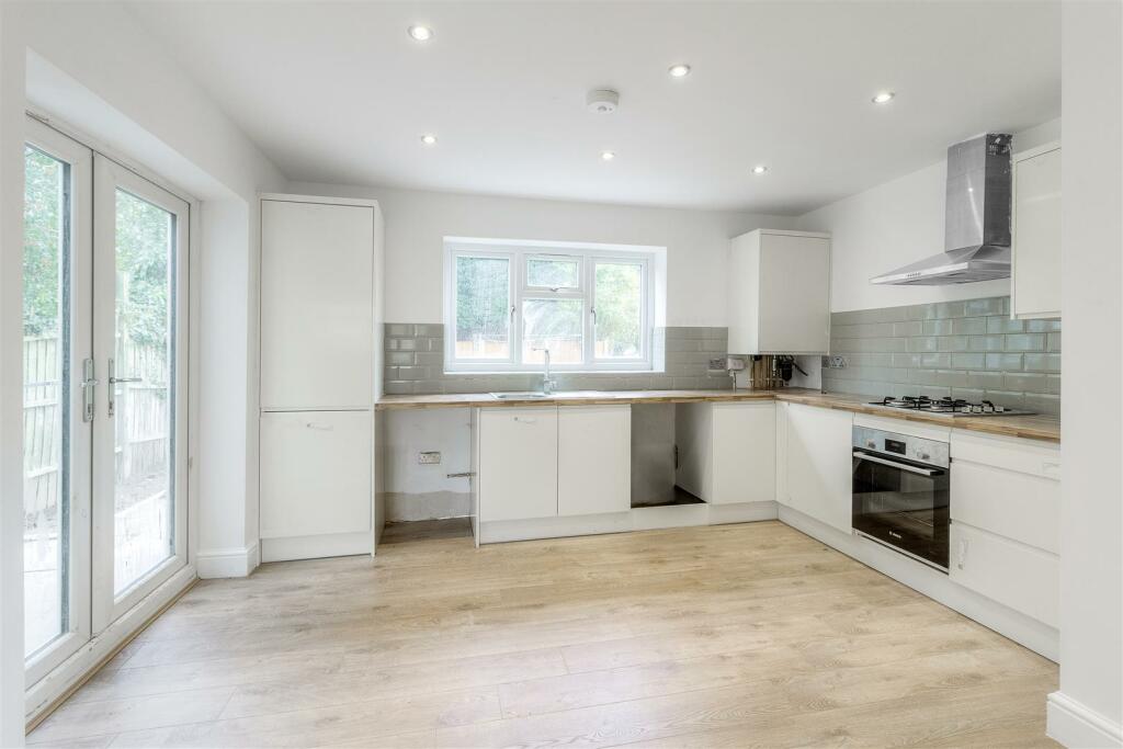 12a Austrey Lane, Newton Regis