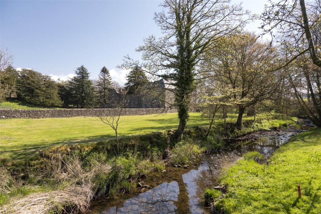 Rowallan Estate