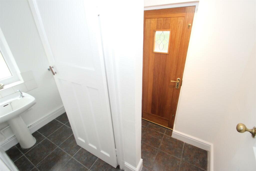 Rear Hall and Ground Floor WC