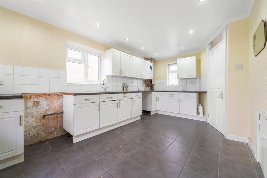 35 Oak Grove Road-5.JPG