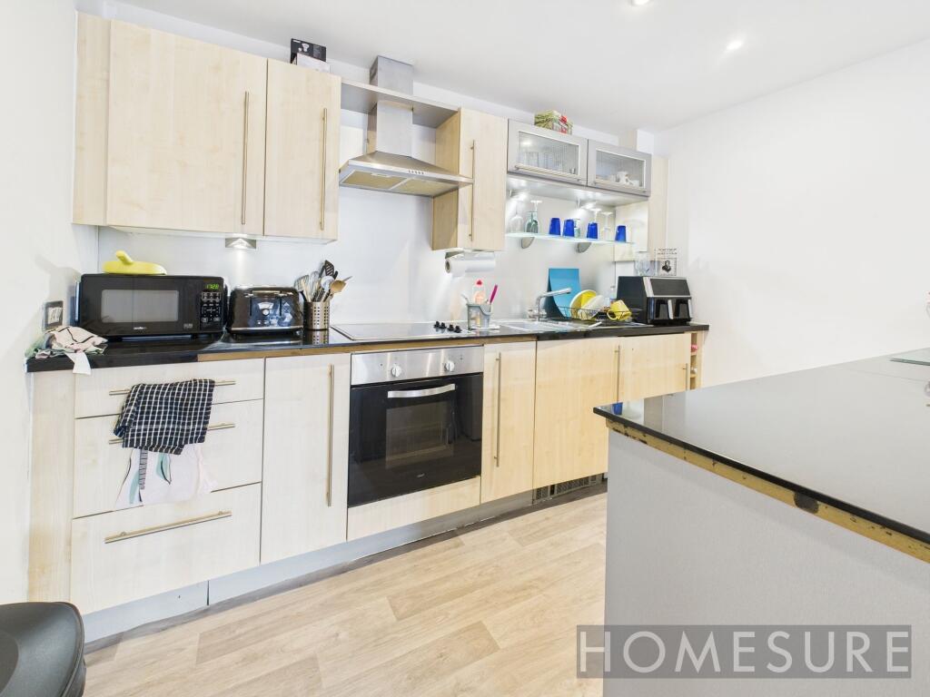 Kitchen/Living Area