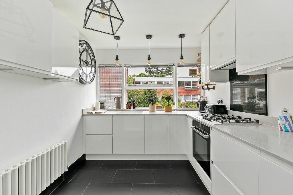 Kitchen / Breakfast room