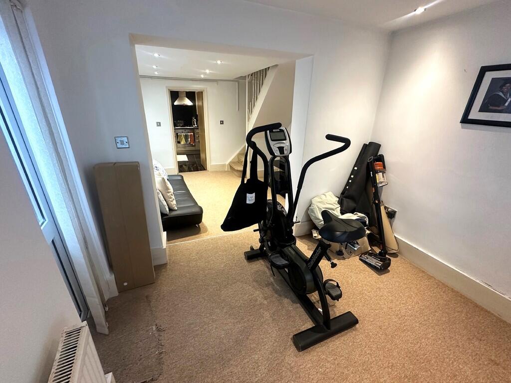 Flat 2