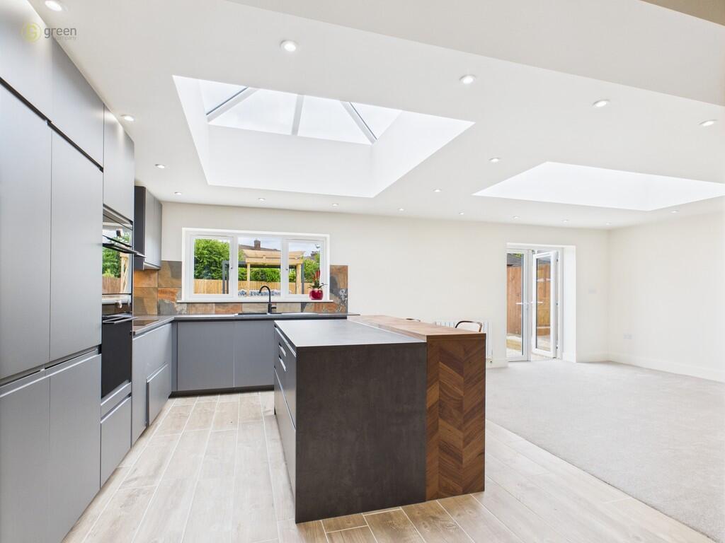 CAM03830G0-PR0160...