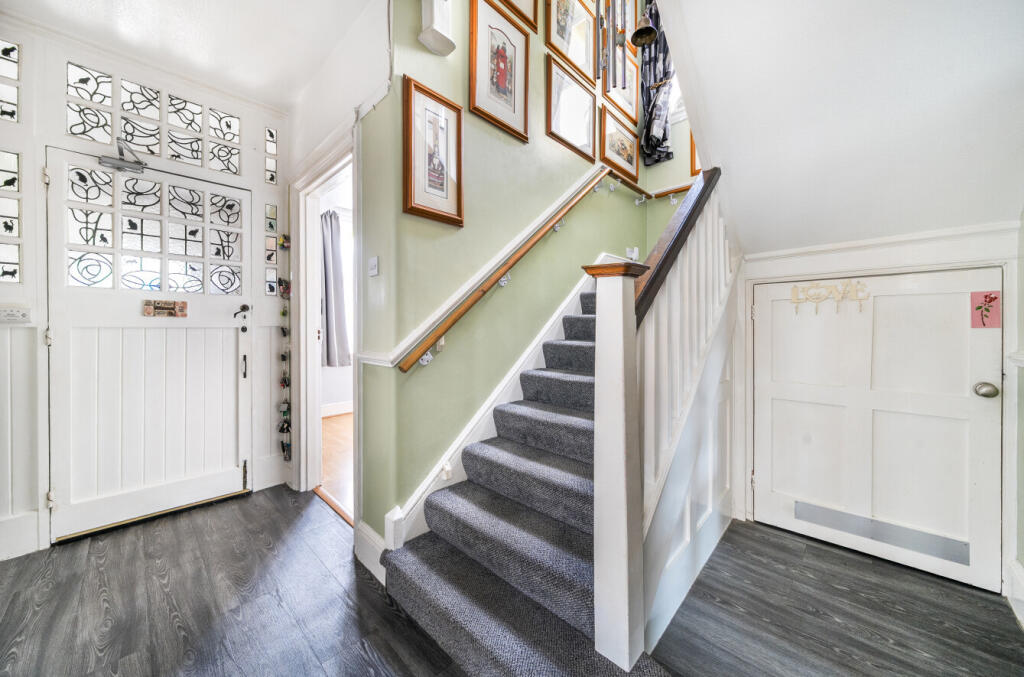 1305889-32-68489d...