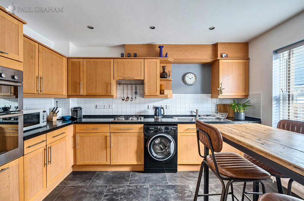 3d9cd851-847f-4f6...