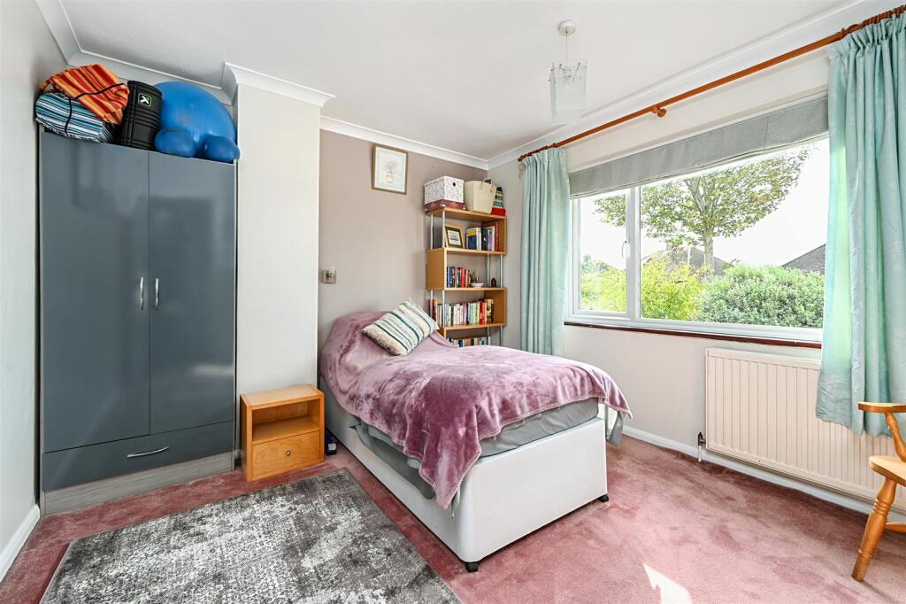 Foredown Road, BN41 (16).jpg