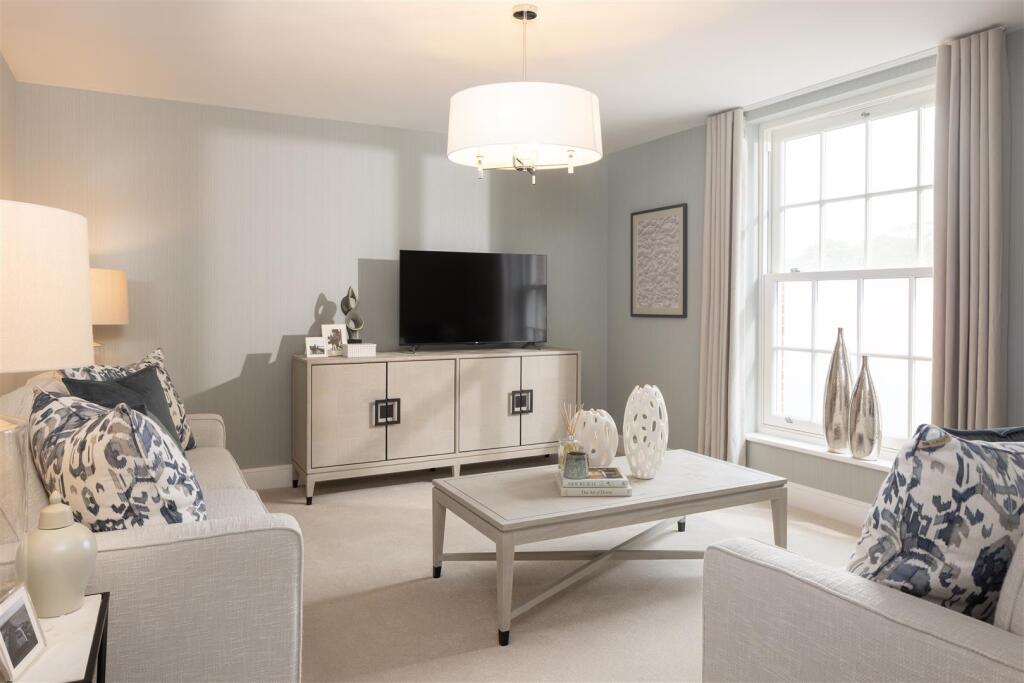 A1234-001-3-Bed-House-Mountbatten-Park,-North-Badd