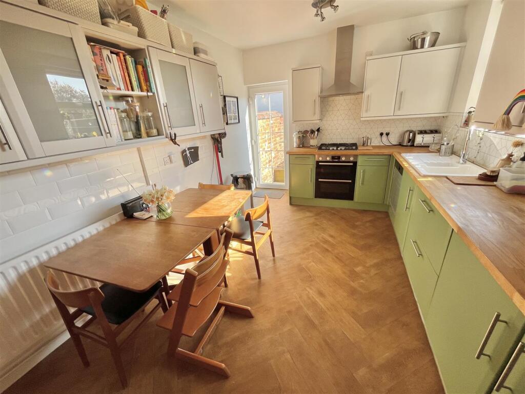 Kitchen Aspect 2